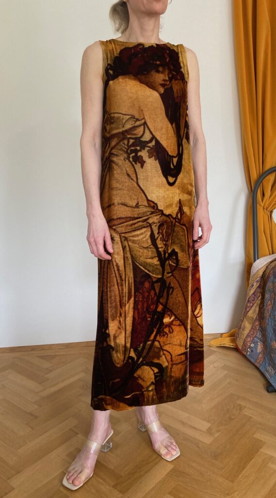 Samtkleid